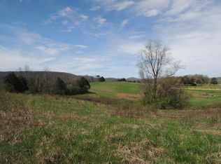 Deer Fork Rd, Pall Mall, TN 38577