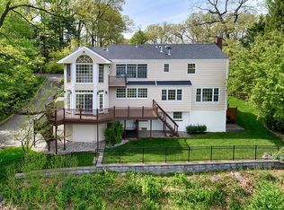 23 Huron Dr, Chatham, NJ 07928