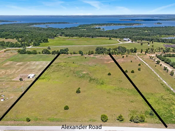 23623 Alexander Rd, Pilot Pt, TX 76258