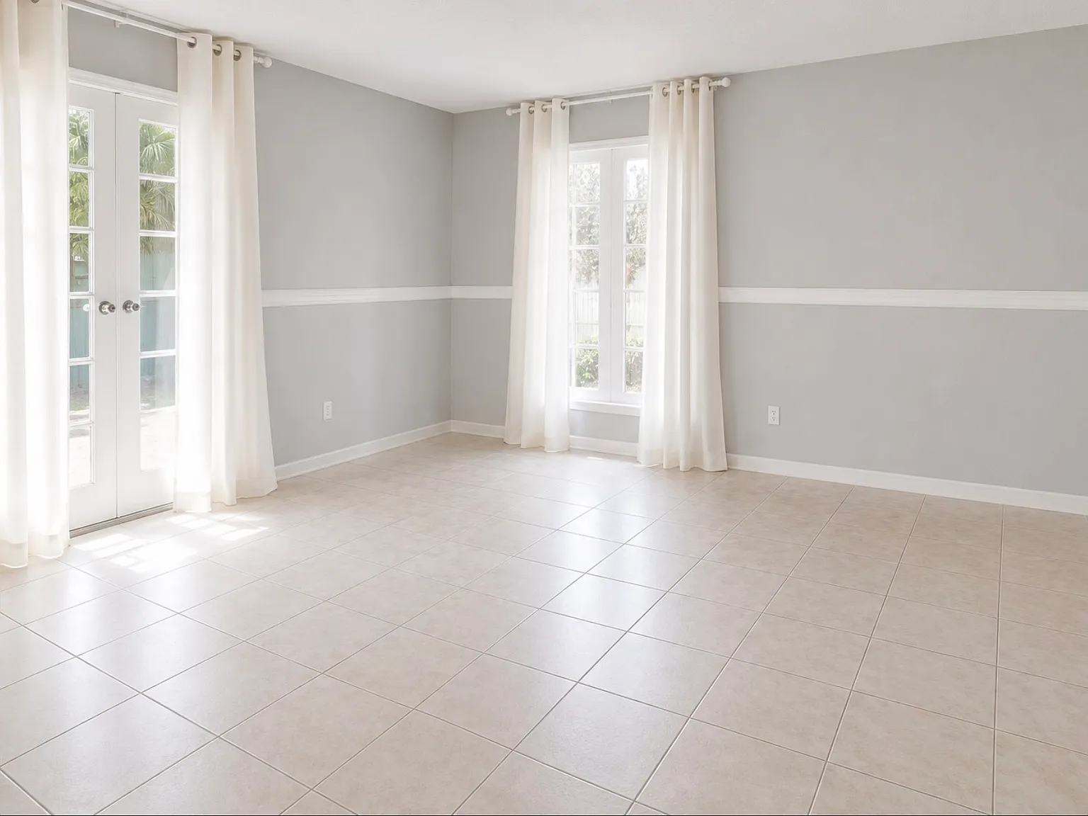 1386 Lorilyn Ave — Photo 2