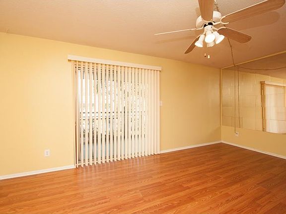 5th image of 8580 9th Way N APT H