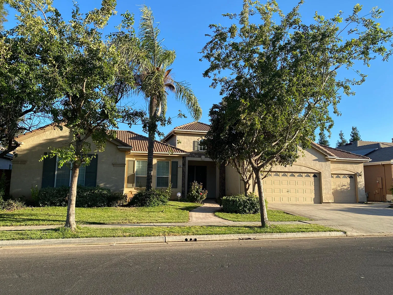 658 W Enterprise Ave photo 1