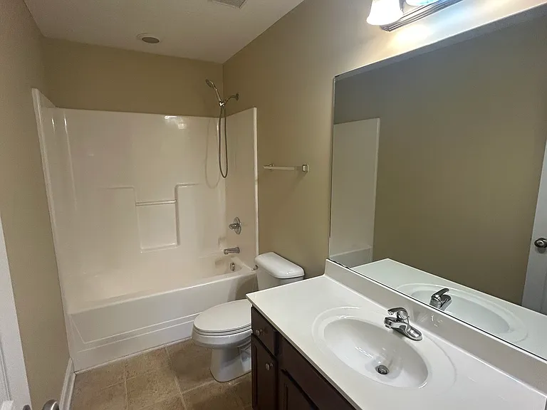 182 Pavilion Dr — Photo 21