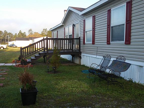 2nd image of 10765 Deerfoot Ln
