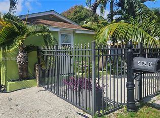 4240 NE 8th Ave, Fort Lauderdale, FL 33334