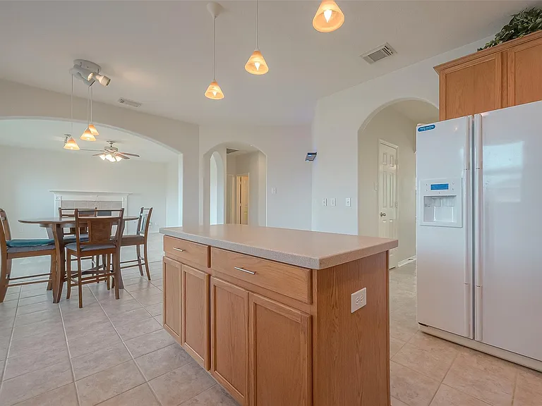 18118 Billabong Crescent Ct — Photo 18
