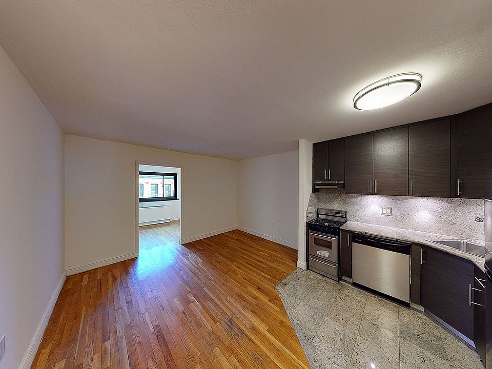 1st image of 50 Prince St APT 5L