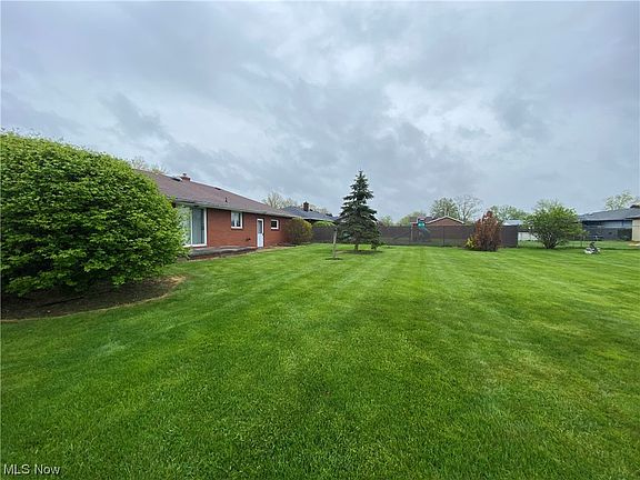 3rd image of 615 Matawan Dr