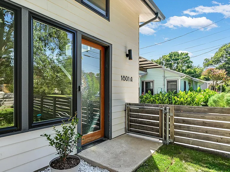 1801 Cullen Ave #A — Photo 3