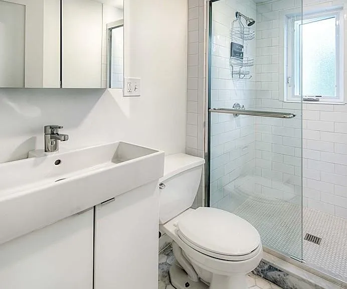 3 Everett St #1 — Photo 6