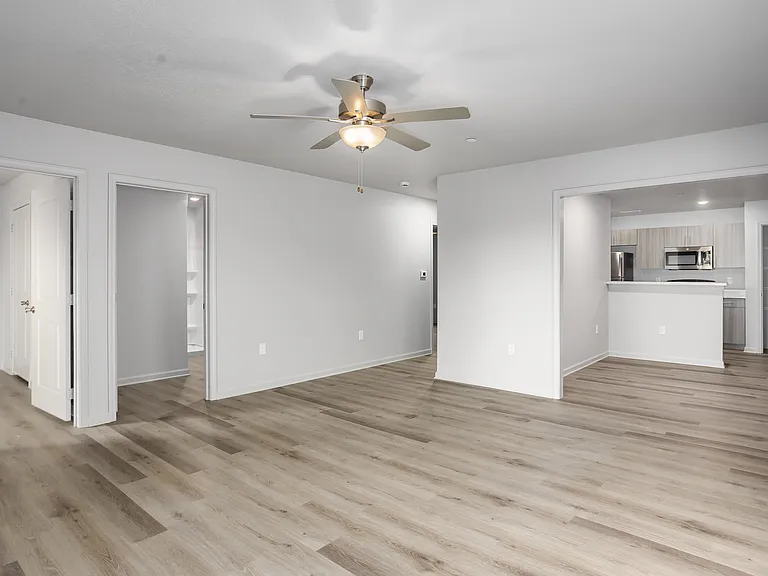 101 Townes Ave — Photo 2