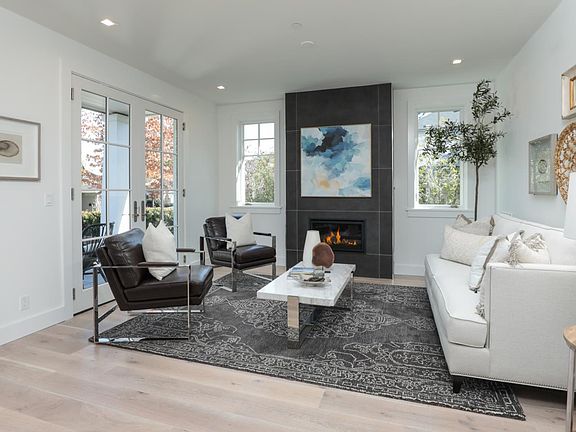 5th image of 1029 Paloma Ave