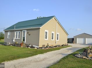 2498 180th St, Traer, IA 50675