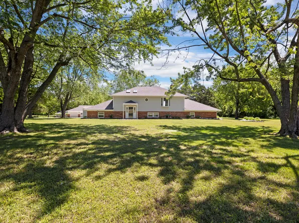2182 N Farm Rd 89, Springfield, MO 65802