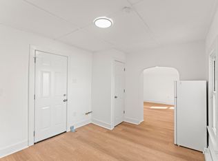 65 Shaw St, New London, CT 06320