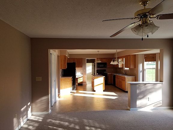 Great room view into kitchen
