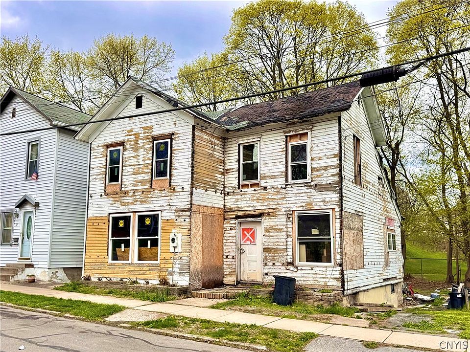 1st image of 20 Venice St