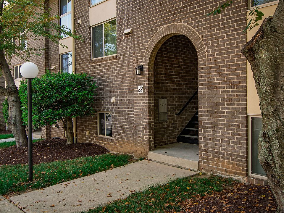 Maplewood Villas Apartments Building Exterior 90