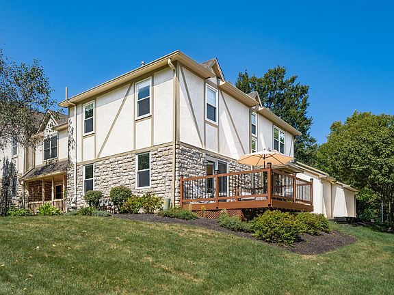 4th image of 591 Olentangy Woods Dr