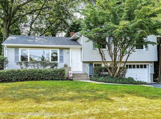 13 Cutter Dr, Ocean, NJ 07712