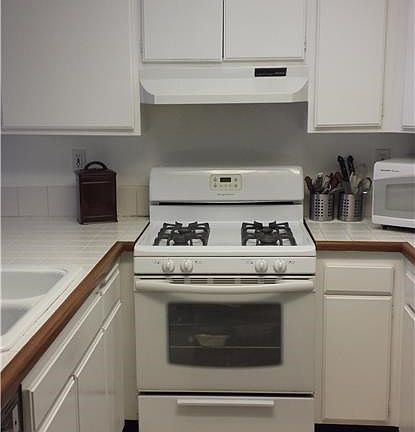 5th image of 13511 Tracy St