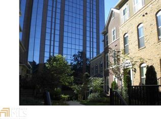 1022 Perimeter Walk, Dunwoody, GA 30338