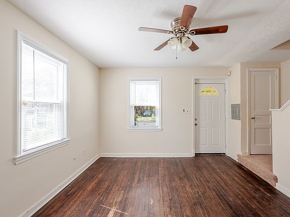 2nd image of 4632 A St SE