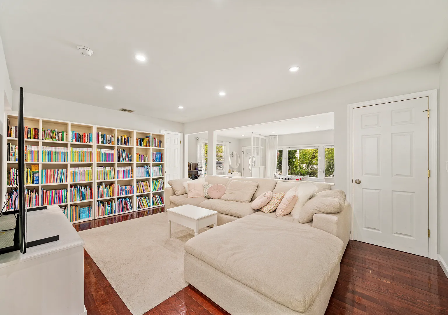 3 bed, 1500 sqft, $4,450 — Photo 4