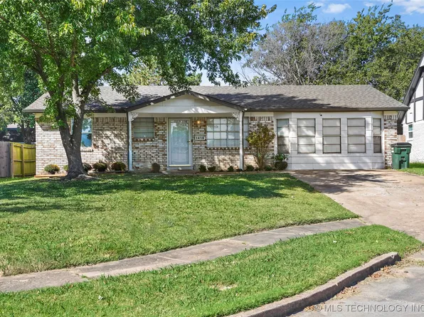 1410 N Dogwood St, Owasso, OK 74055