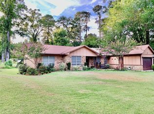 618 Arcadia Ct, Center, TX 75935