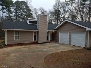 4560 N Woodlake Ln SE, Conyers, GA 30013