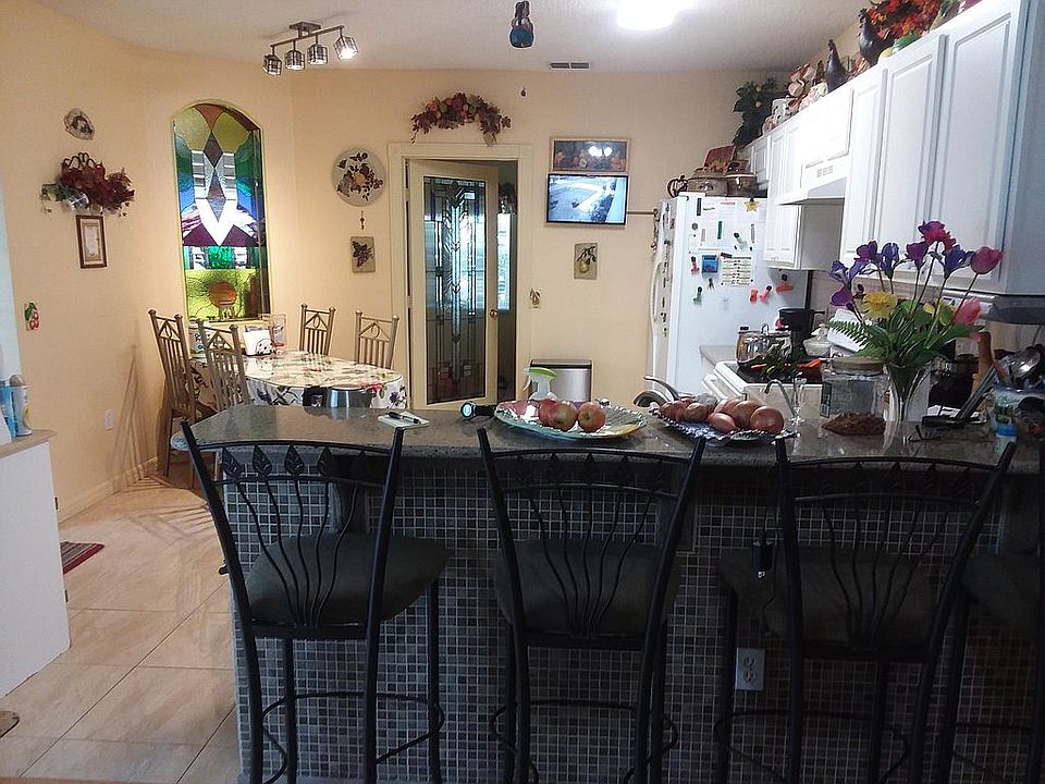1st image of 191 Aurelia Ct