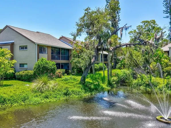 1637 Brookhouse Ct #244, Sarasota, FL 34231