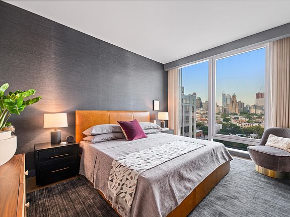 2nd image of 50 Bridge Park Dr #8DC