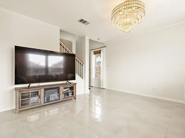 11509 Running Brush Ln — Photo 6