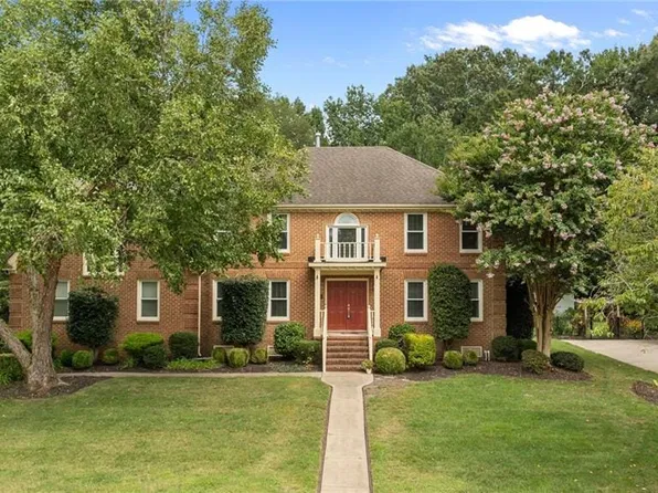 113 Golden Maple Dr, Chesapeake, VA 23322