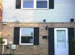 7 Baroness Ct, Owings Mills, MD 21117