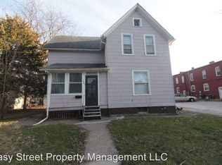 1443 W 15th St, Davenport, IA