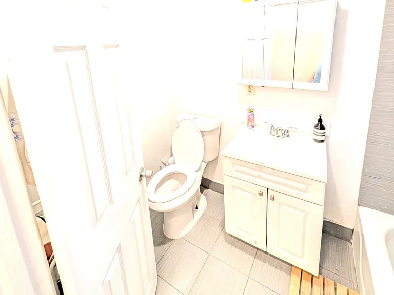 2027 Pacific St #7H — Photo 5
