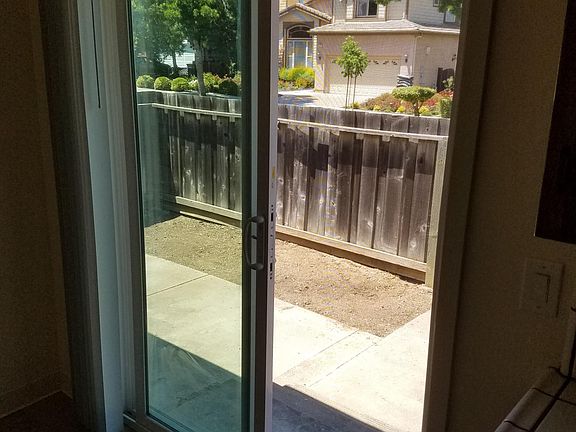 4th image of 10181 Pasadena Ave