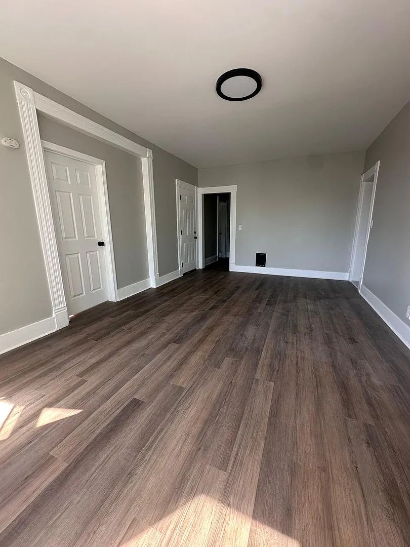 47 Hart Street — Photo 4