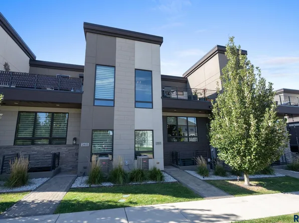 2813 S Terry Ave, Sioux Falls, SD 57106