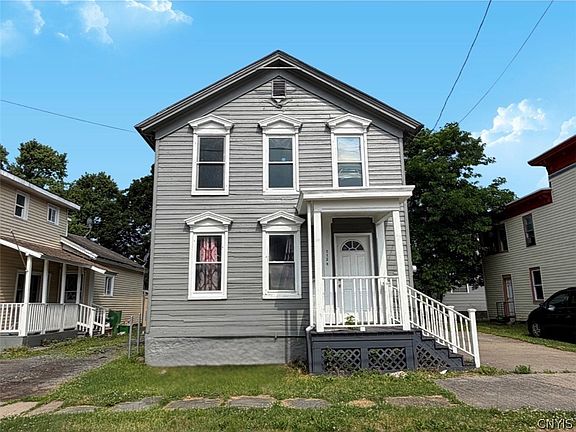 2nd image of 1124 Schuyler St
