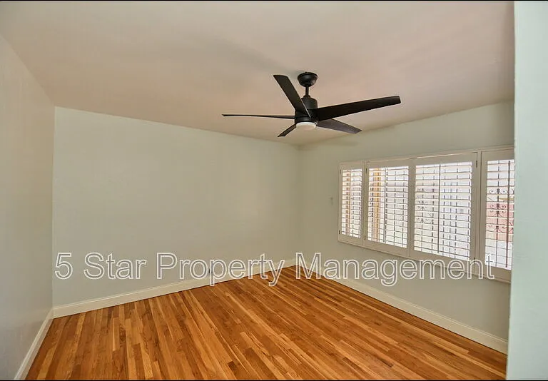 3030 Aurora Ave — Photo 38