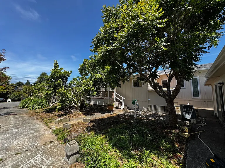 2026 Ridgewood Dr — Photo 20