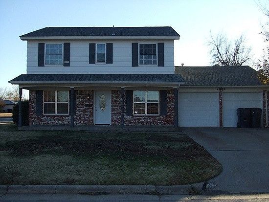 Beautiful Large Home For Lease soon!!