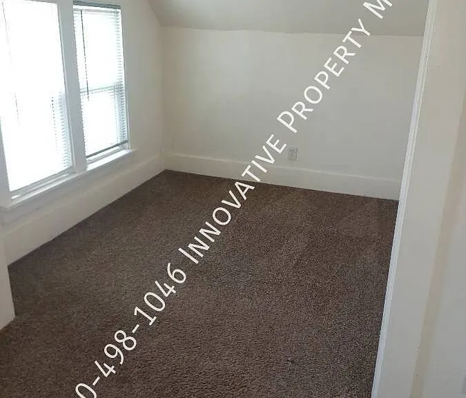 3012 S Grand Traverse St — Photo 15