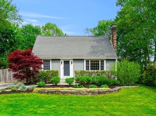 7 Maple Ter, Newbury, MA 01951