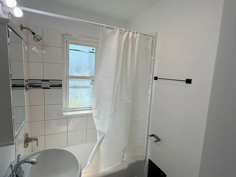207 Taft St — Photo 10