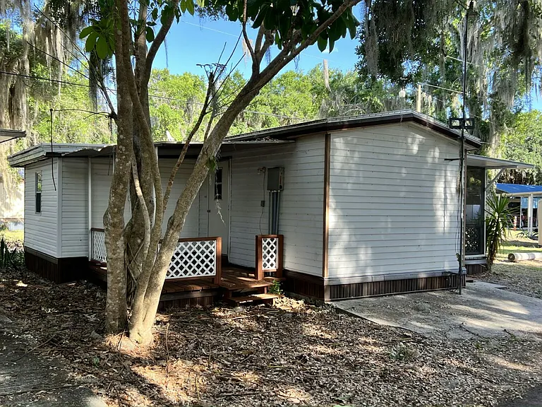 Oak Shores — Photo 15